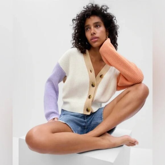 GAP Sweaters - GAP Women's Shaker Stitch Multicolor Colorblock V-neck Cardigan Sweater S